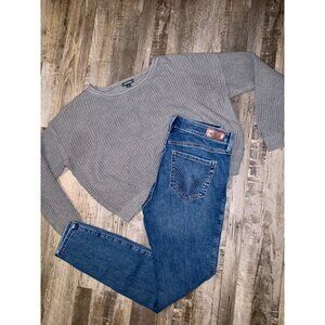 Gray Ribbed Knit Sweater (Medium Wild Fable) & Blue Distressed Skinny Hollister